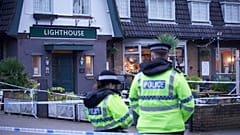 Polizei ermittelt wegen Schusswechsels in Pub