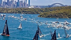 Kurz nach dem Start der Sydney-Hobart Regatta