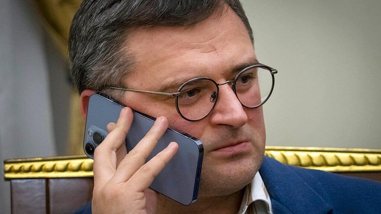 Dmytro Kuleba beim Interview in Kiew in der Ukraine