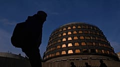 La fachada del Tribunal Constitucional en Madrid, España