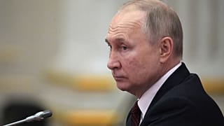 Russia will stop exporting oil to countries using the price cap from February 2023