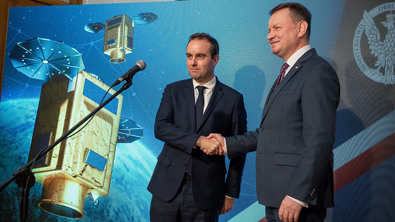 Polish defence minister Mariusz Błaszczak meets with French defence minister Sébastien Lecornu