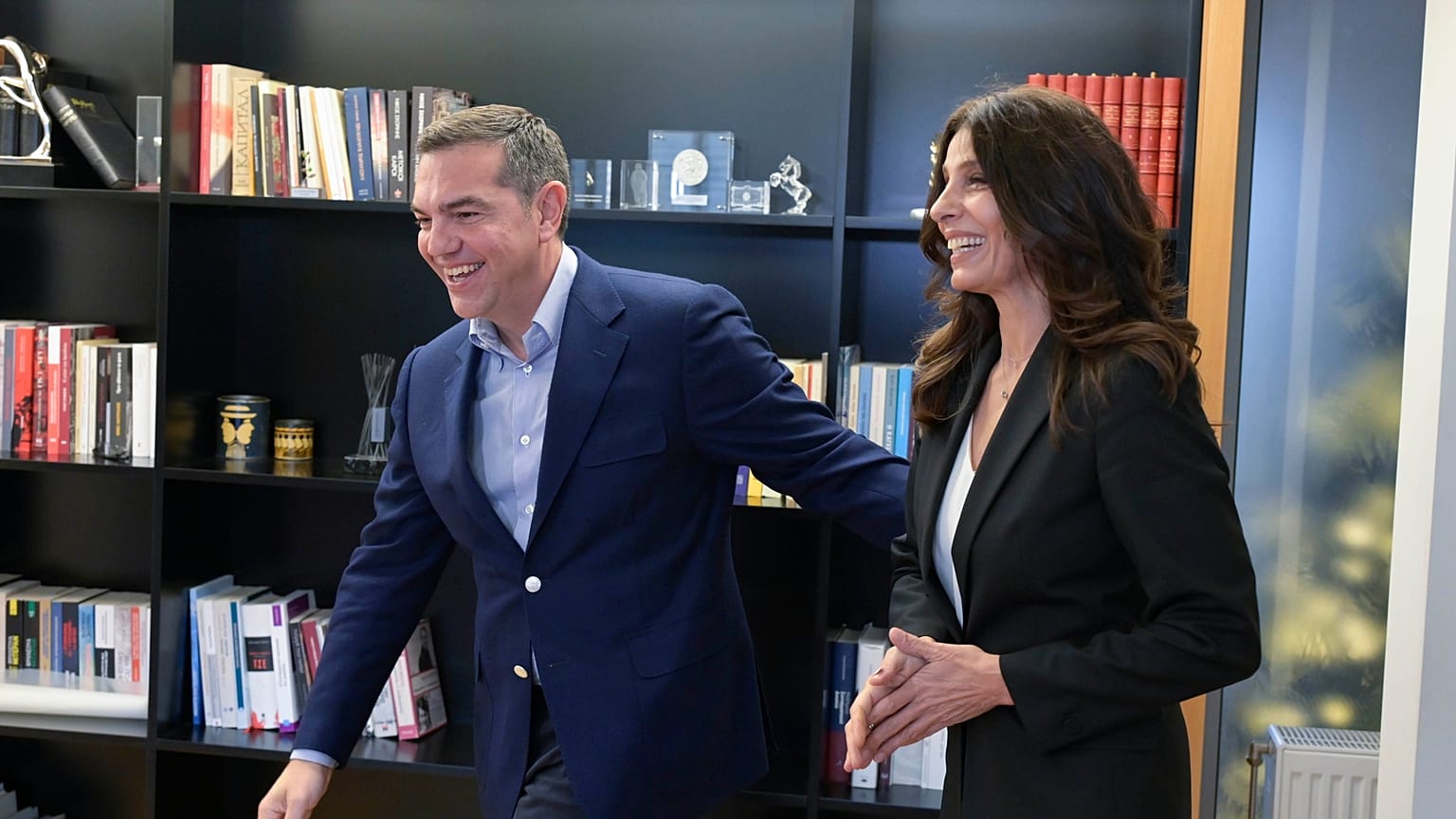 ΤΣΙΠΡΑΣ ΚΑΙ ΤΣΑΠΑΝΙΔΟΥ