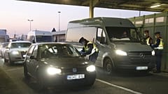 Archív fotó: ellenőrzés a hegyeshalmi határátkelőhelyen