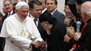 XVI. Benedek pápa