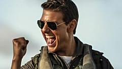 توم كروز بطل فيلم توب غان الذي تصدر شباك التذاكر العالمي لعام 2022