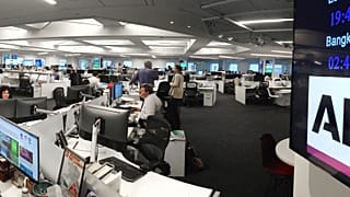 Periodistas de Associated Press aparecen en la sala de redacción de la sede de AP en Nueva York el 1 de marzo de 2018. (Archivo).