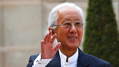 Arata Isozaki a Pritzker-winning Japanese architect known as a post-modern giant who blended culture and history of the East and the West in his designs, has died of old age. 