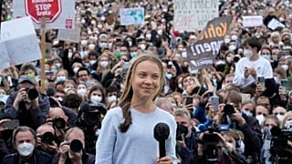 Environmental activist Greta Thunberg blew up the internet last night with her clapback against right wing ‘influencer’ Andrew Tate.