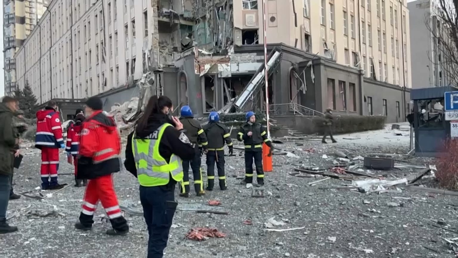 Un hôtel touché à Kiev