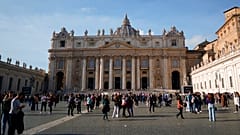 Cenaze töreni San Pietro meydanında yapılacak ayinle başlayacak
