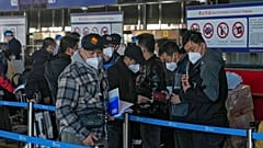   مكتب تسجيل الوصول في مطار العاصمة الدولي في بكين، 29 ديسمبر 2022.