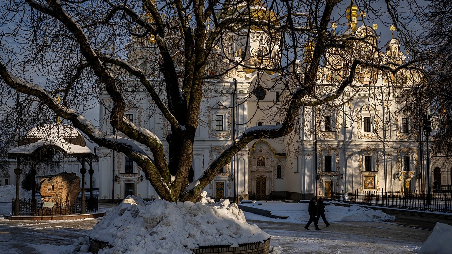 Успенский собор Киево-Печерской лавры 1 декабря 2022