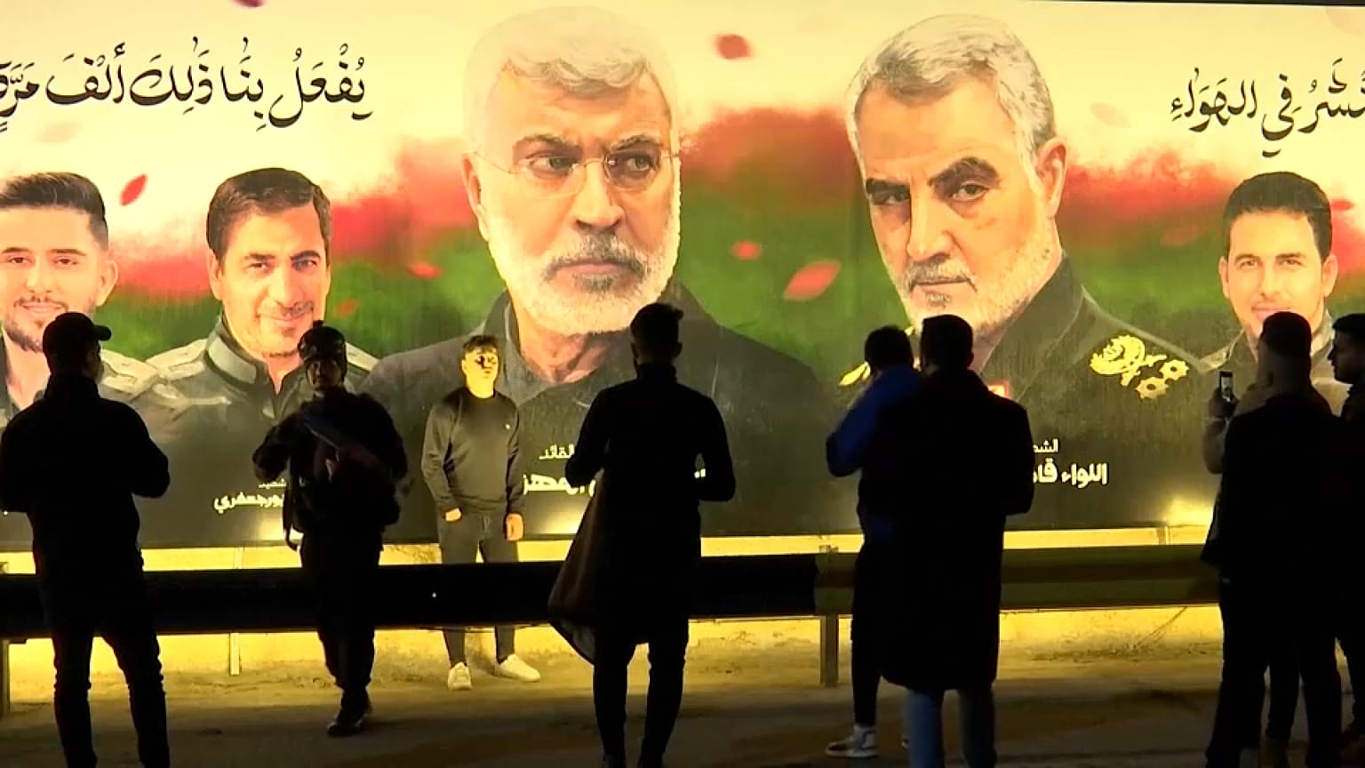 عراقيون يحيون في بغداد الذكرى الثالثة لاغتيال قاسم سليماني وأبو مهدي المهندس. 2023/01/02