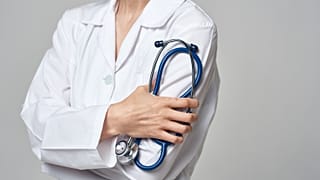 Doctors wages in Europe compared.