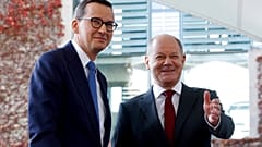 German Chancellor Olaf Scholz welcomes Poland's Prime Minister Mateusz Morawiecki in Berlin, Germany, Thursday, Nov. 3, 2022. 
