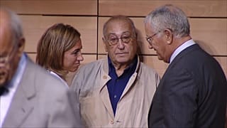 Nicolás Redondo (en el centro de la imagen), líder histórico de la UGT. 