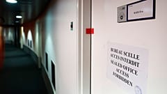Το σφραγισμένο γραφείο της Ευάς Καϊλή στο Ευρωπαϊκό Κοινοβούλιο