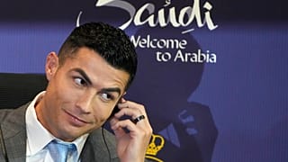 Cristiano Ronaldo bei der Pressekonferenz in Riad anlässlich seines Wechsels zu Al Nassr im Januar 2023