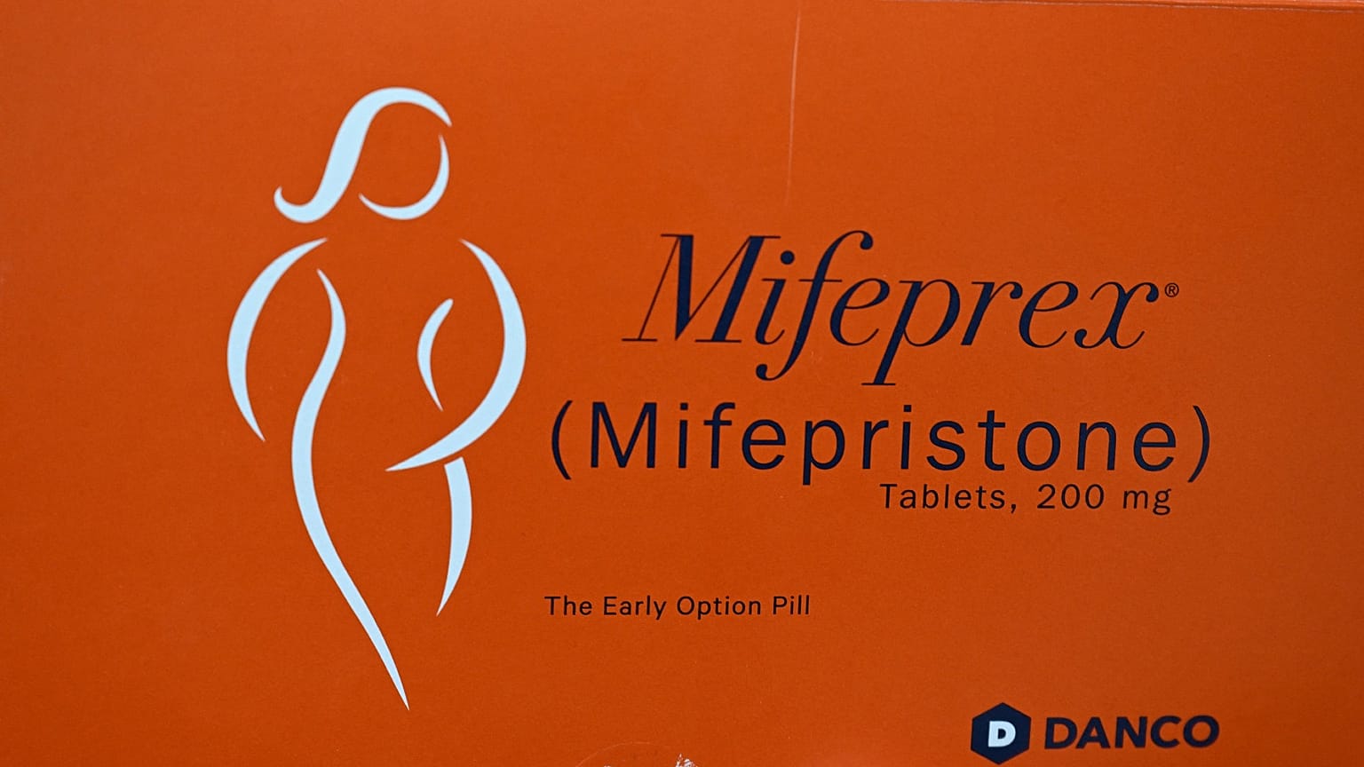 Archives : boite de Mifeprex (Mifepristone ) du laboratoire Danco, photographiée à Santa Teresa au Nouveau Mexique, le 15 juin 2022