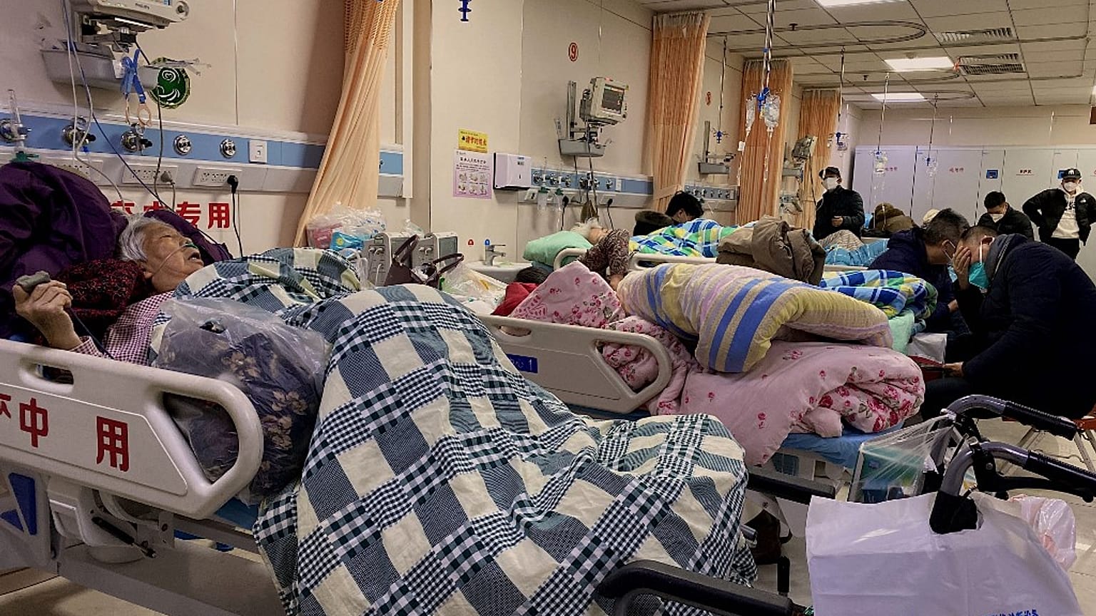 Los casos de covid en China vuelven a dispararse drásticamente