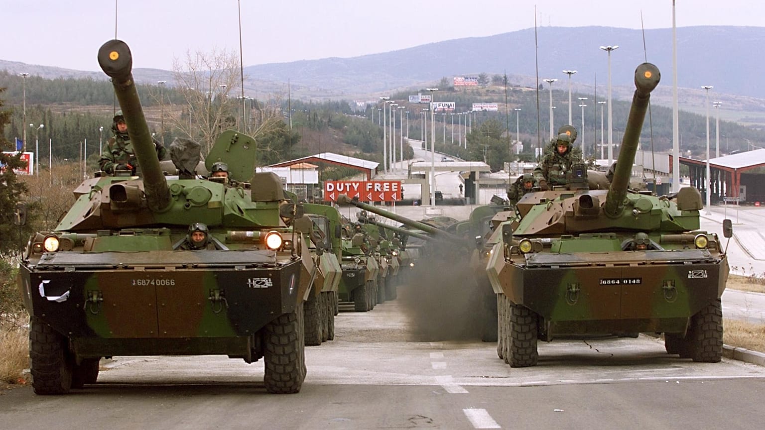 خودرو‌های زرهی سبک AMX-10 RC