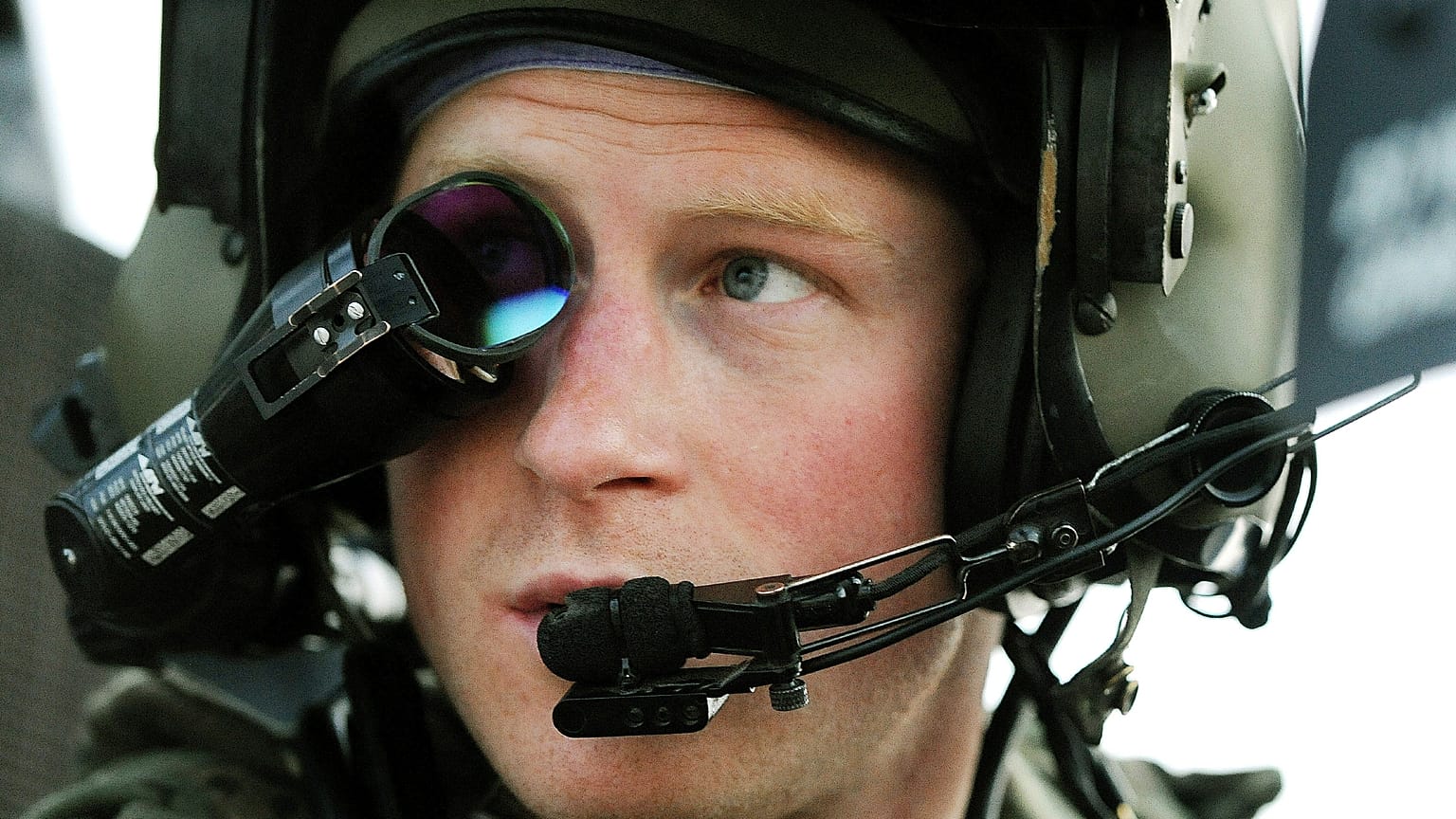 Duque de Sussex em 2012, durante a segunda comissão militar no Afeganistão