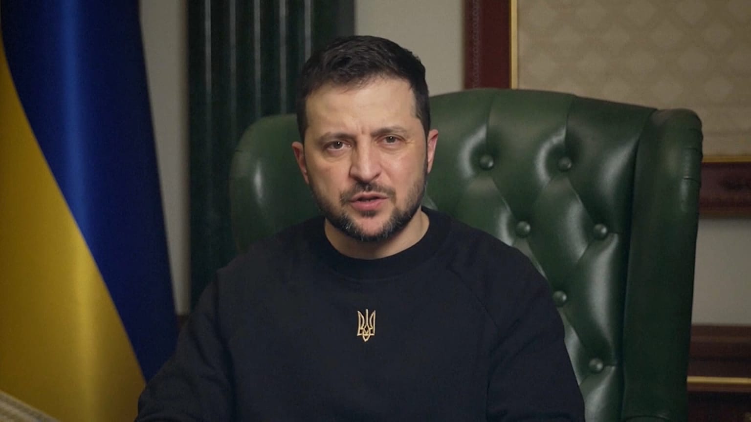 El presidente de Ucrania Volodímir Zelenski en su discurso nocturno