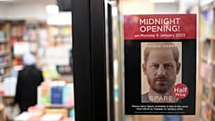 Preceduta da anticipazioni e rivelazioni, l'autobiografia del principe Harry arriverà in libreria martedì 10 gennaio