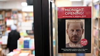 Preceduta da anticipazioni e rivelazioni, l'autobiografia del principe Harry arriverà in libreria martedì 10 gennaio