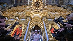 Богослужение в Успенском соборе
