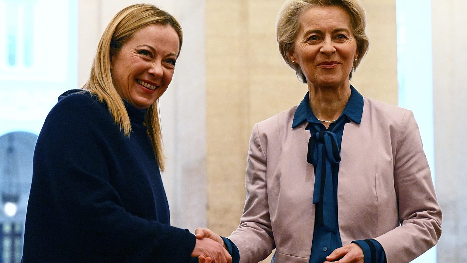 Giorgia Meloni, présidente du Conseil italien et Ursula von der Leyen, Présidente de la Commission européenne 
