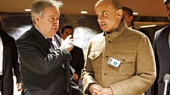 BM Cenevre Ofisi'nde BM ve Pakistan hükümeti işbirliğiyle düzenlenen konferansa, BM Genel Sekreteri Antonio Guterres, Pakistan Başbakanı Şahbaz Şerif katıldı