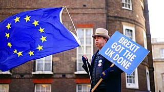 Toplum genelinde katılımcıların yüzde 57'si Brexit'in faydasından çok zararının dokunduğunu belirtti