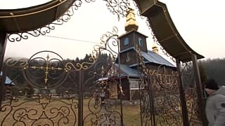 Holzkirche in der westukrainischen Region Transkarpatien