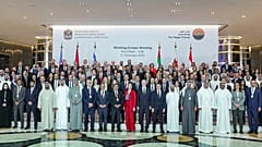 خلال الاجتماع 