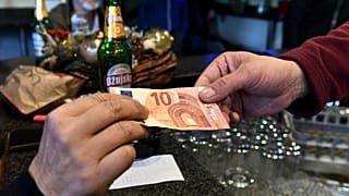 Hırvatistan'da yerel para birimi Kuna yerine Euro kullanılmaya başlanması ile fiyatlar yükselişe geçti; hükümet kontrol başlattı