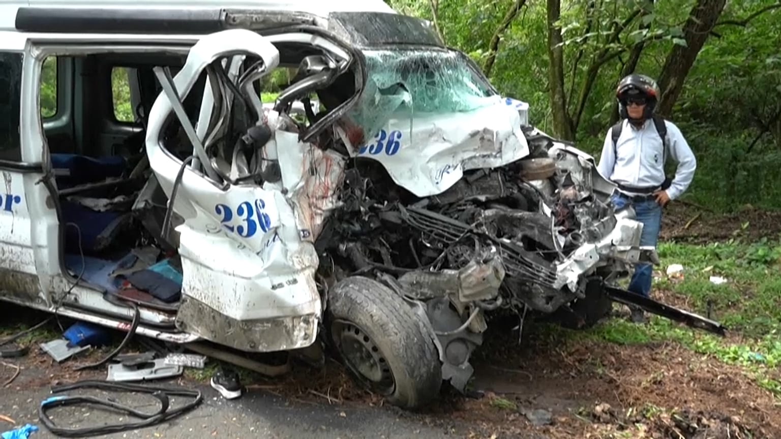 Uno de los vehículos accidentados