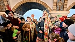 Щедрый вечер в Киевском метро, 13 января 2023 года.