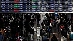 Der Zugverkehr auf der Hochgeschwindigkeitsstrecke zwischen Hongkong und dem chinesischen Festland wurde nach 3-jähriger Pandemie-Pause wieder aufgenommen.