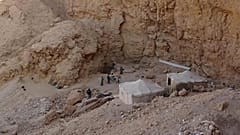 Mısır'da 3 bin 500 yıl öncesine ait bir firavun mezarı ortaya çıkarıldı