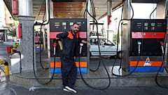 İran'ın petrol ihracatı sene sonunda zirve yaptı
