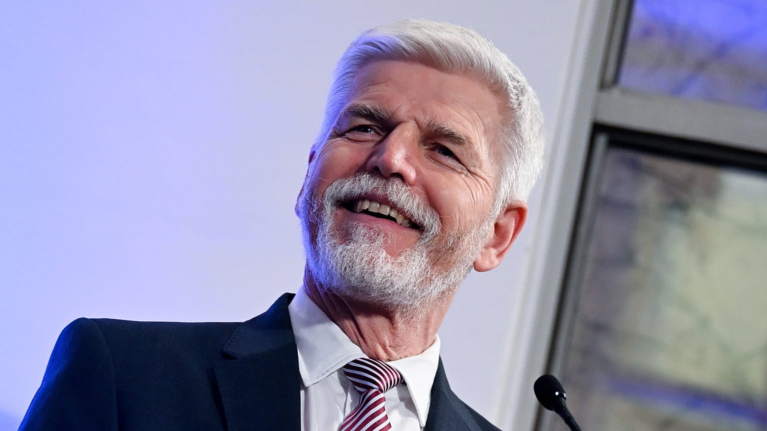 Petr Pavel kapta a legtöbb szavazatot a cseh elnökválasztás első fordulójában.