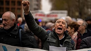 Tüntetők a madridi demonstráción.