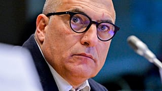 Итальянский евродепутат Андреа Коццолино