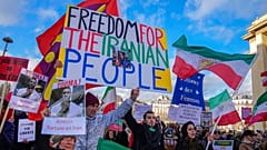 Exil-Iraner in Frankreich protestieren gegen das Mullah-Regime