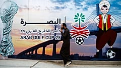 لافتة إعلان عن كأس الخليج في البصرة