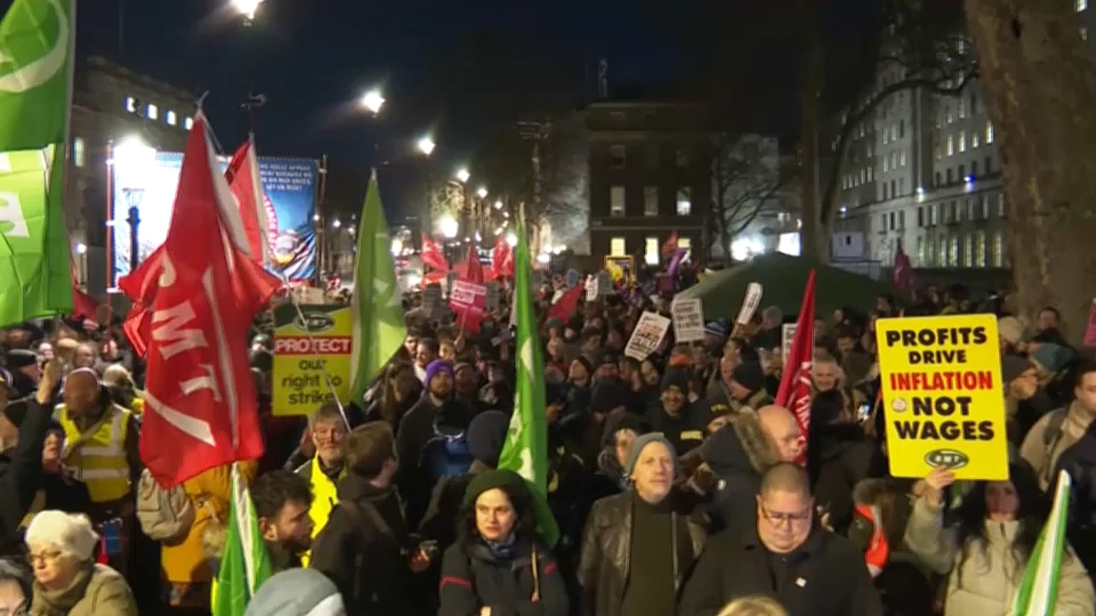 Protestas contra el proyecto de ley de huelgas