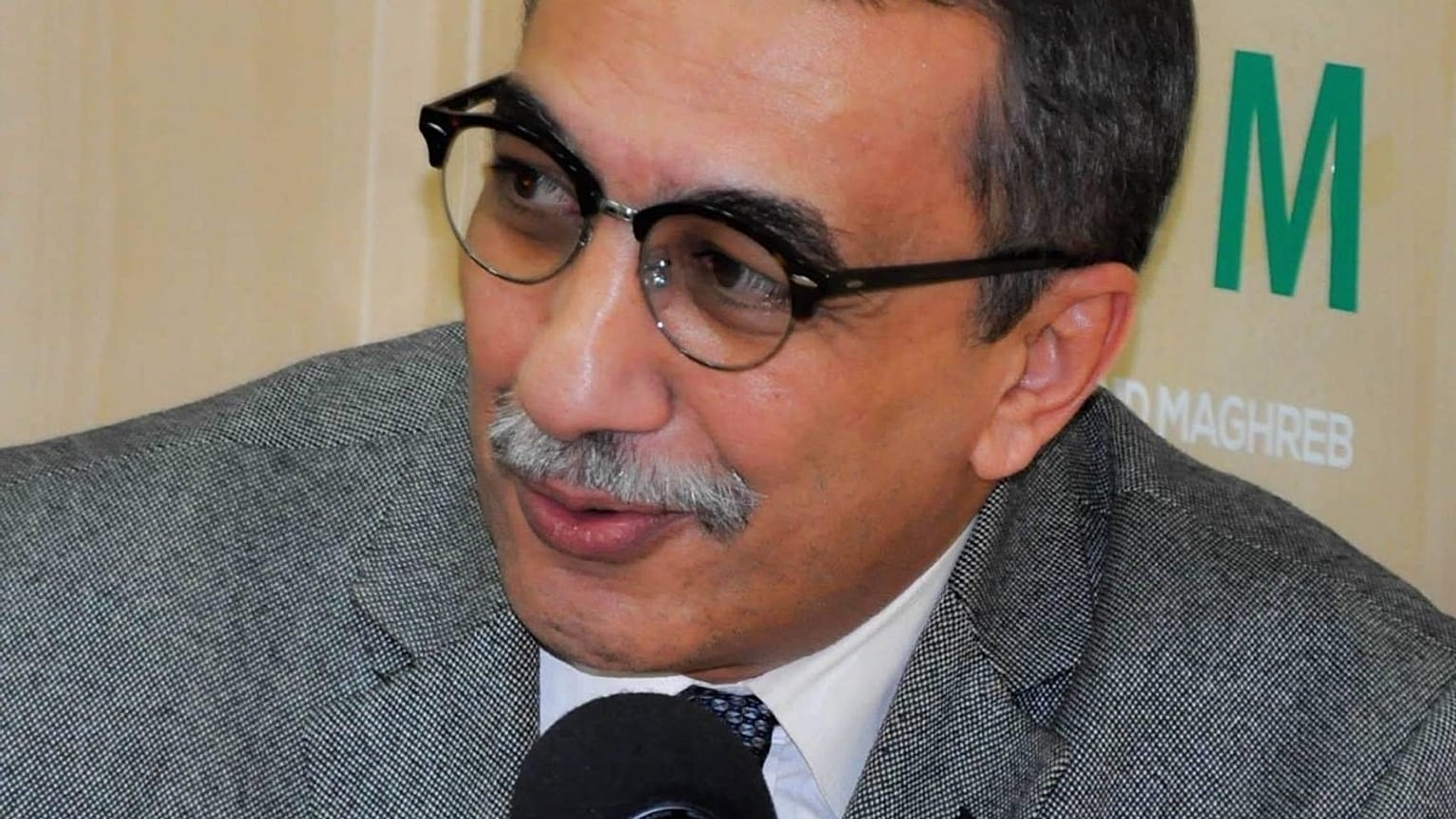 الصحفي إحسان القاضي