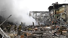 Ukrayna'nın doğusundaki Donetsk bölgesinde vurulan bir alışveriş merkezi 